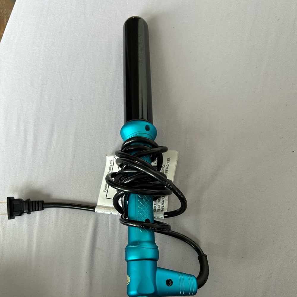 Nume curling iron sold out